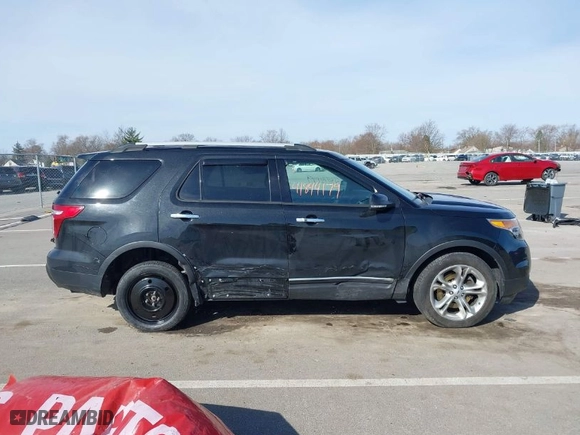 2014 Ford Explorer Limited with VIN 1FM5K8F83EGC24711, listed as a IAAI auction lot 41844179 with 164,249 mi miles. Bid and sale history available at carsss.com. Image 13.
