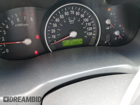 2006 Kia Sedona LX with VIN KNDMB233766096955, listed as a Copart auction lot 64966334 with 213,901 mi miles and Salvage Title. Bid and sale history available at carsss.com. Image 9.