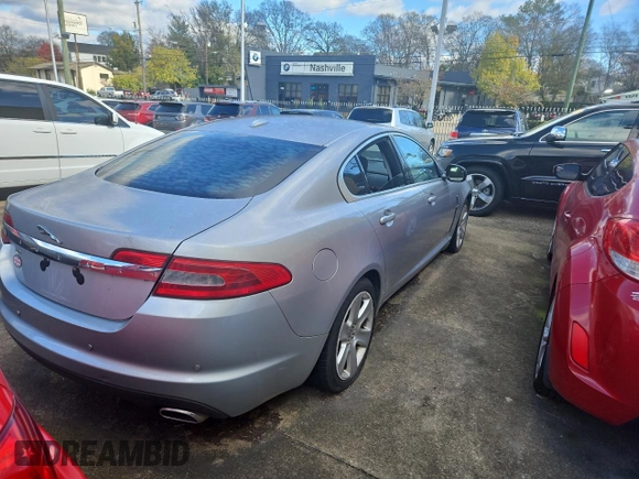 2011 Jaguar XF with VIN SAJWA0FB5BLS00598, listed as a Copart auction lot 82350434 with 0 mi miles and Clean Title. Bid and sale history available at carsss.com. Image 4.