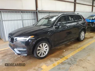 2016 Volvo XC90 T6 Momentum z VIN YV4A22PK8G1044749, wystawiony jako Copart lot #56698125 z przebiegiem 108 715 mil mil oraz Tytuł czysty. Historia ofert i sprzedaży dostępna na DreamBid. Obrazek 1.
