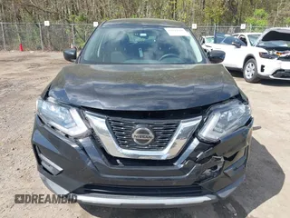 2018 Nissan Rogue SV with VIN KNMAT2MT2JP598306, listed as a IAAI auction lot 42044699 with 95,205 mi miles and . Bid and sale history available at carsss.com. Image 12.