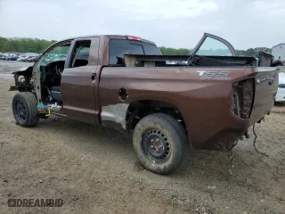 2017 Toyota Tundra 4WD SR with VIN 5TFUW5F14HX583494, listed as a Copart auction lot 45998605 with 0 mi miles and Clean Title. Bid and sale history available at carsss.com. Image 2.