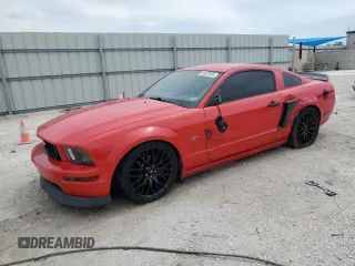 2006 Ford Mustang GT Deluxe with VIN 1ZVHT82H265135243, listed as a Copart auction lot 49623955 with 109,615 mi miles and Salvage Title. Bid and sale history available at DreamBid. Image 1.