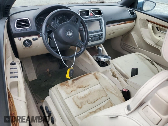 2012 Volkswagen Eos Lux with VIN WVWFW7AH2CV003933, listed as a Copart auction lot 83030474 with Not Provided miles and Salvage Title. Bid and sale history available at DreamBid. Image 8.