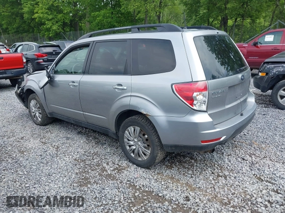 2010 Subaru Forester X Limited with VIN JF2SH6DC2AH764204, listed as a IAAI auction lot 42399324 with 123,603 mi miles and . Bid and sale history available at DreamBid. Image 3.