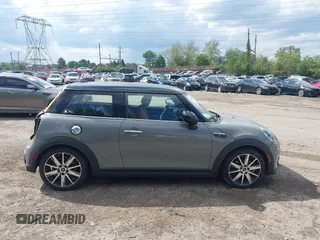 2022 MINI Hardtop Cooper S with VIN WMW53DH06N2R68444, listed as a IAAI auction lot 42201942 with 45,275 mi miles and . Bid and sale history available at DreamBid. Image 13.