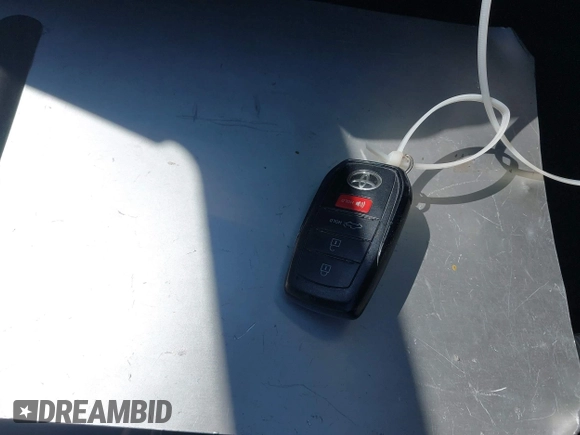 2022 Toyota Tundra Limited Hybrid with VIN 5TFJC5EC9NX001528, listed as a IAAI auction lot 41625774 with 57,475 mi miles and . Bid and sale history available at DreamBid. Image 11.
