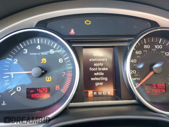 2008 Audi Q7 4.2L Premium with VIN WA1BV74L28D061548, listed as a Copart auction lot 89403945 with 172,076 mi miles and Clean Title. Bid and sale history available at carsss.com. Image 10.