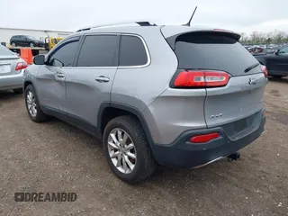 2014 Jeep Cherokee Limited z VIN 1C4PJMDB7EW197154, wystawiony jako IAAI lot #42079118 z przebiegiem 153 300 mil mil oraz . Historia ofert i sprzedaży dostępna na DreamBid. Obrazek 3.