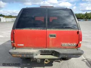 1998 Chevrolet Tahoe with VIN 3GNEK18R0WG114682, listed as a Copart auction lot 75619714 with 208,770 mi miles and Clean Title. Bid and sale history available at carsss.com. Image 6.