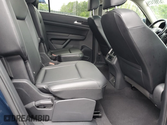 2019 Volkswagen Atlas SE with VIN 1V2UR2CA8KC597096, listed as a Copart auction lot 57997475 with 48,055 mi miles and Salvage title. Bid and sale history available at DreamBid. Image 11.