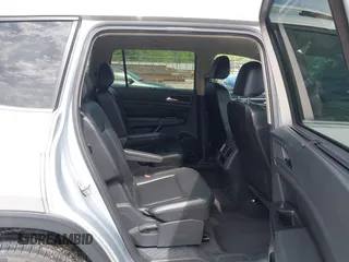 2018 Volkswagen Atlas SE z VIN 1V2DR2CAXJC521412, wystawiony jako IAAI lot #42309661 z przebiegiem 99 045 mil mil oraz . Historia ofert i sprzedaży dostępna na DreamBid. Obrazek 8.