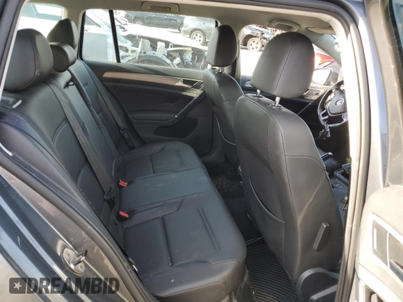 2015 Volkswagen Golf S с VIN 3VWCA7AU7FM519408, выставлен на аукционе Copart как лот 44207055 с пробегом 233 932 миль миль и Списание • Salvage title. История ставок и продаж доступна на DreamBid. Изображение 10.