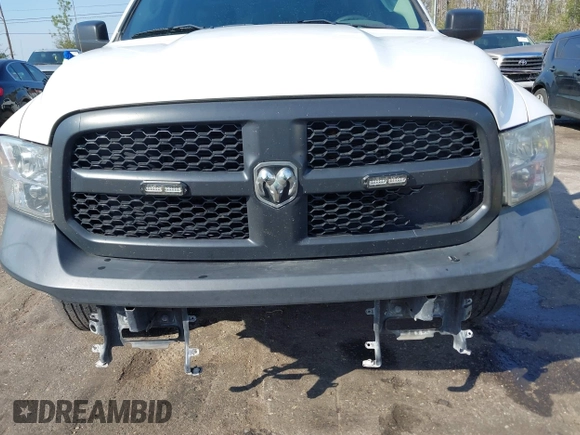 2018 Ram 1500 Tradesman with VIN 1C6RR6FG6JS347673, listed as a IAAI auction lot 41692169 with 121,631 mi miles and . Bid and sale history available at DreamBid. Image 6.