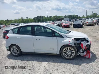 2017 Ford C-Max Energi SE with VIN 1FADP5EU8HL100904, listed as a IAAI auction lot 41474814 with 60,780 mi miles. Bid and sale history available at carsss.com. Image 13.