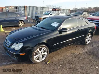 2006 Mercedes-Benz CLK-Class 3.5L with VIN WDBTJ56H26F192501, listed as a IAAI auction lot 41276803 with 186,129 mi miles. Bid and sale history available at carsss.com. Image 2.