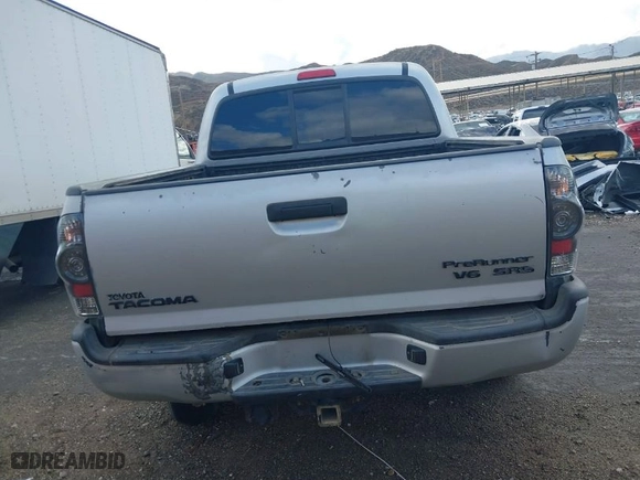 2007 Toyota Tacoma PreRunner with VIN 5TEJU62N17Z386619, listed as a IAAI auction lot 41476639 with NaN miles. Bid and sale history available at carsss.com. Image 16.