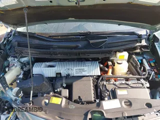 2014 Toyota Prius Four with VIN JTDKN3DUXE1818376, listed as a IAAI auction lot 39833114 with 138,302 mi miles. Bid and sale history available at carsss.com. Image 10.