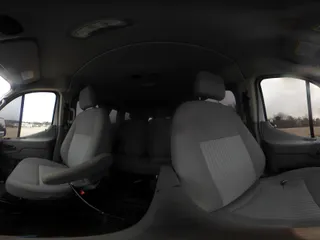 2018 Ford Transit Passenger XL z VIN 1FBZX2ZM6JKA56605, wystawiony jako IAAI lot #39020933 z przebiegiem 89 491 mil mil oraz . Historia ofert i sprzedaży dostępna na DreamBid. Obrazek 18.