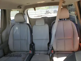 2017 Kia Sedona LX with VIN KNDMB5C16H6319926, listed as a Copart auction lot 53259925 with 107,398 mi miles and Salvage Title. Bid and sale history available at DreamBid. Image 10.