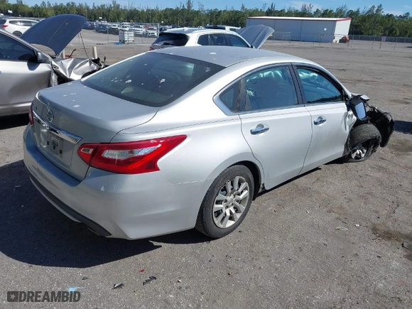 2017 Nissan Altima 2.5 S with VIN 1N4AL3AP3HN347626, listed as a IAAI auction lot 41863998 with 143,387 mi miles. Bid and sale history available at carsss.com. Image 4.