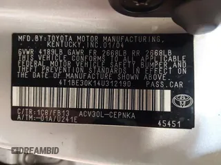 2004 Toyota Camry LE with VIN 4T1BE30K14U312190, listed as a IAAI auction lot 41952035 with 224,361 mi miles. Bid and sale history available at carsss.com. Image 9.