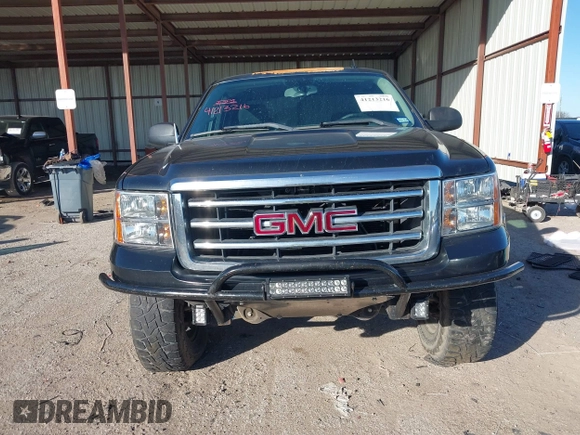 2012 GMC Sierra 1500 with VIN 1GTR1VEA3CZ292357, listed as a IAAI auction lot 41213216 with 179,150 mi miles and . Bid and sale history available at DreamBid. Image 12.