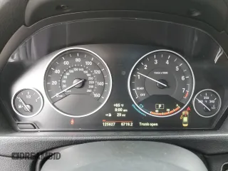 2014 BMW 3 Series 328i z VIN WBA3C1C59EK111446, wystawiony jako Copart lot #58024785 z przebiegiem 125 627 mil mil oraz Szkoda całkowita • Salvage title. Historia ofert i sprzedaży dostępna na DreamBid. Obrazek 9.