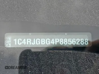 2023 Jeep Grand Cherokee Limited z VIN 1C4RJGBG4P8856288, wystawiony jako Copart lot #62908265 z przebiegiem 23 899 mil mil oraz Szkoda całkowita • Salvage title. Historia ofert i sprzedaży dostępna na DreamBid. Obrazek 12.