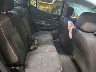 2018 GMC Acadia SLE z VIN 1GKKNTLS1JZ166490, wystawiony jako Copart lot #47698745 z przebiegiem 95 299 mil mil oraz Szkoda całkowita • Salvage title. Historia ofert i sprzedaży dostępna na DreamBid. Obrazek 11.