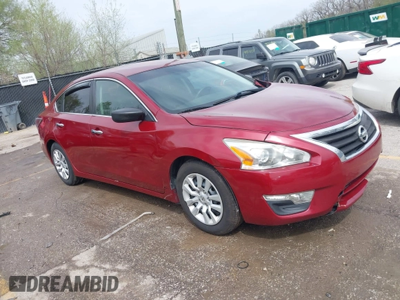 2015 Nissan Altima 2.5 S with VIN 1N4AL3AP1FN904367, listed as a IAAI auction lot 41930507 with 180,453 mi miles. Bid and sale history available at carsss.com. Image 1.