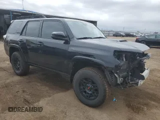 2015 Toyota 4Runner Limited with VIN JTEBU5JR1F5205650, listed as a Copart auction lot 51678155 with 155,105 mi miles and Salvage Title. Bid and sale history available at carsss.com. Image 4.
