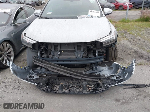 2024 Audi Q4 e-tron Premium Plus with VIN WA1LUBFZ0RP034490, listed as a IAAI auction lot 41382884 with 738 mi miles and . Bid and sale history available at DreamBid. Image 13.