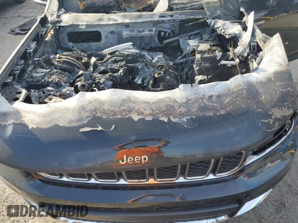 2022 Jeep Grand Cherokee Limited с VIN 1C4RJKBG0N8604666, выставлен на аукционе Copart как лот 81702224 с пробегом Не указан миль и Списание • Salvage title. История ставок и продаж доступна на DreamBid. Изображение 12.