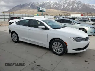 2016 Chrysler 200 LX with VIN 1C3CCCFB3GN185760, listed as a Copart auction lot 47196615 with 89,766 mi miles and Salvage Title. Bid and sale history available at carsss.com. Image 4.