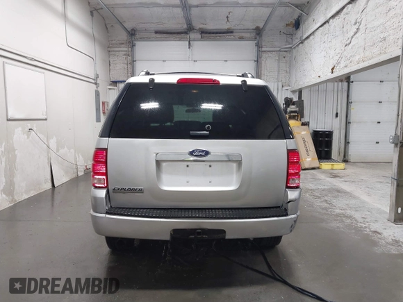 2009 Ford Explorer XLT z VIN 1FMEU73E49UA15564, wystawiony jako IAAI lot #41299587 z przebiegiem 192 956 mil mil oraz . Historia ofert i sprzedaży dostępna na DreamBid. Obrazek 16.