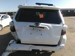 2017 Toyota 4Runner SR5 with VIN JTEBU5JR5H5415297, listed as a IAAI auction lot 42140934 with 116,101 mi miles and . Bid and sale history available at DreamBid. Image 16.