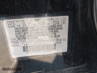 2020 Nissan Kicks SR with VIN 3N1CP5DV5LL578309, listed as a IAAI auction lot 41640455 with 90,068 mi miles. Bid and sale history available at carsss.com. Image 9.