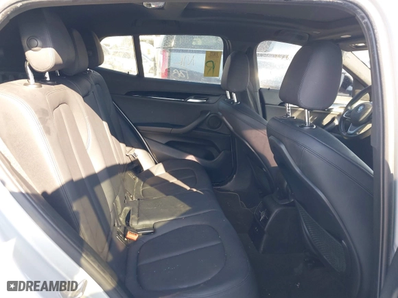 2018 BMW X2 xDrive28i with VIN WBXYJ5C33JEF82446, listed as a IAAI auction lot 41260076 with 50,278 mi miles. Bid and sale history available at carsss.com. Image 8.