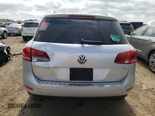 2012 Volkswagen Touareg Exec with VIN WVGEF9BP9CD009937, listed as a Copart auction lot 59622944 with Not Provided miles and Clean Title. Bid and sale history available at DreamBid. Image 6.