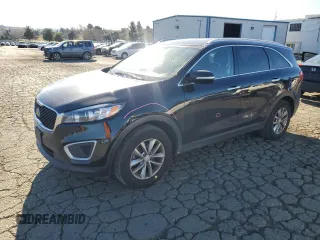 2018 Kia Sorento LX z VIN 5XYPG4A32JG386264, wystawiony jako Copart lot #88510895 z przebiegiem 120 645 mil mil oraz Szkoda całkowita • Salvage title. Historia ofert i sprzedaży dostępna na DreamBid. Obrazek 1.