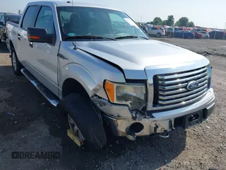 2011 Ford F-150 XL z VIN 1FTFW1EFXBFB82933, wystawiony jako IAAI lot #42535204 z przebiegiem 210 038 mil mil oraz . Historia ofert i sprzedaży dostępna na DreamBid. Obrazek 6.
