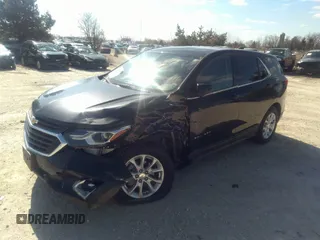 2019 Chevrolet Equinox LT with VIN 2GNAXUEVXK6248530, listed as a IAAI auction lot 37770905 with 34,991 mi miles. Bid and sale history available at carsss.com. Image 2.