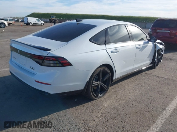 2025 Honda Accord Sport-L with VIN 1HGCY2F78SA016810, listed as a IAAI auction lot 42020521 with 4,064 mi miles and . Bid and sale history available at DreamBid. Image 4.