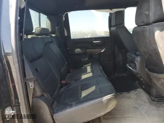 2021 Chevrolet Silverado 3500HD High Country with VIN 1GC4YVEY6MF208764, listed as a Copart auction lot 47493494 with 105,655 mi miles and Salvage Title. Bid and sale history available at carsss.com. Image 10.