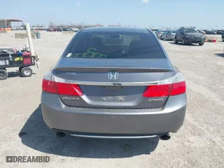 2015 Honda Accord Sedan Sport with VIN 1HGCR2F50FA212239, listed as a IAAI auction lot 41782968 with 205,614 mi miles. Bid and sale history available at carsss.com. Image 16.
