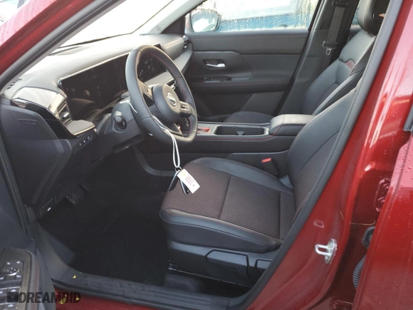 2025 Nissan Kicks SR with VIN 3N8AP6DCXSL300355, listed as a Copart auction lot 76064804 with 533 mi miles and Non Repairable. Bid and sale history available at carsss.com. Image 7.