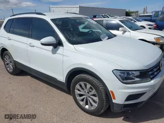 2019 Volkswagen Tiguan S with VIN 3VV1B7AXXKM056760, listed as a IAAI auction lot 41907533 with 46,749 mi miles. Bid and sale history available at carsss.com. Image 1.
