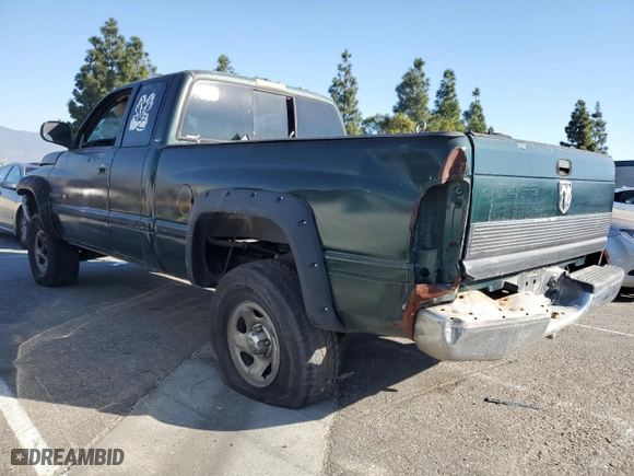 1998 Dodge Ram 1500 with VIN 1B7HC13Y9WJ152685, listed as a Copart auction lot 87938365 with 143,925 mi miles and Clean Title. Bid and sale history available at carsss.com. Image 2.