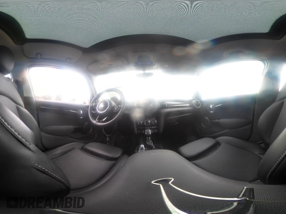 2015 MINI Hardtop 4 Door S with VIN WMWXU3C5XF2B59066, listed as a IAAI auction lot 40900773 with 14,618 mi miles and . Bid and sale history available at DreamBid. Image 22.